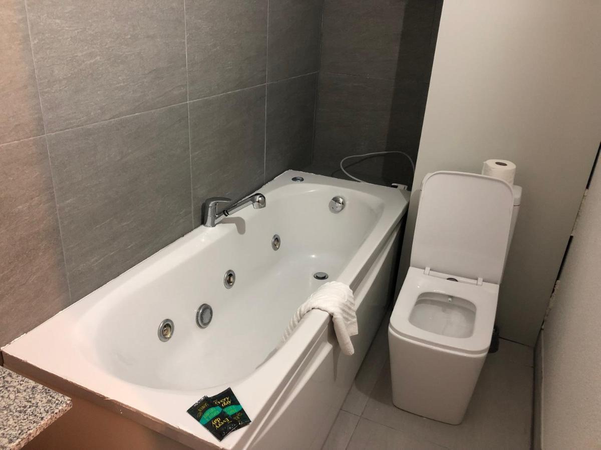קרגיובאק Attico Spa מראה חיצוני תמונה